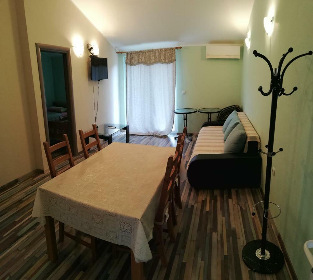 Apartments Sadina Skradin Exterior foto